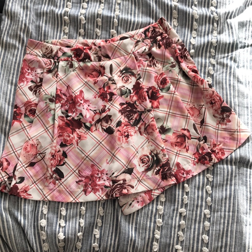 New! Skort. - Picture 1 of 2